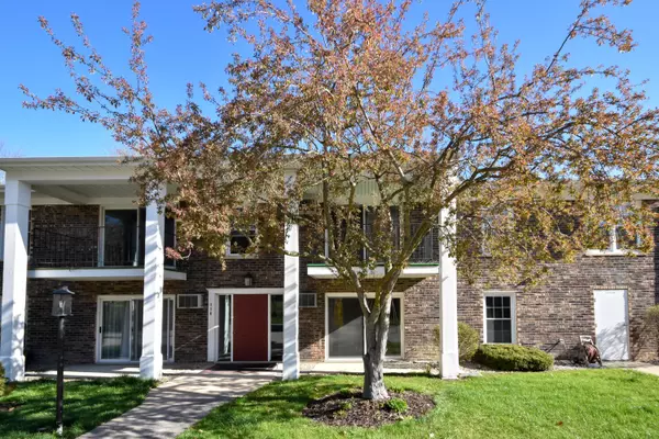 Lake Geneva, WI 53147,114 Hank Jay Dr Unit C