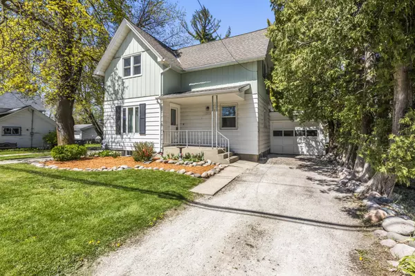 Lannon, WI 53046,20452 Good Hope Rd