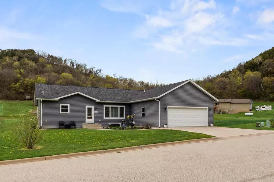 515 White Tail Dr, Stoddard, WI 54658