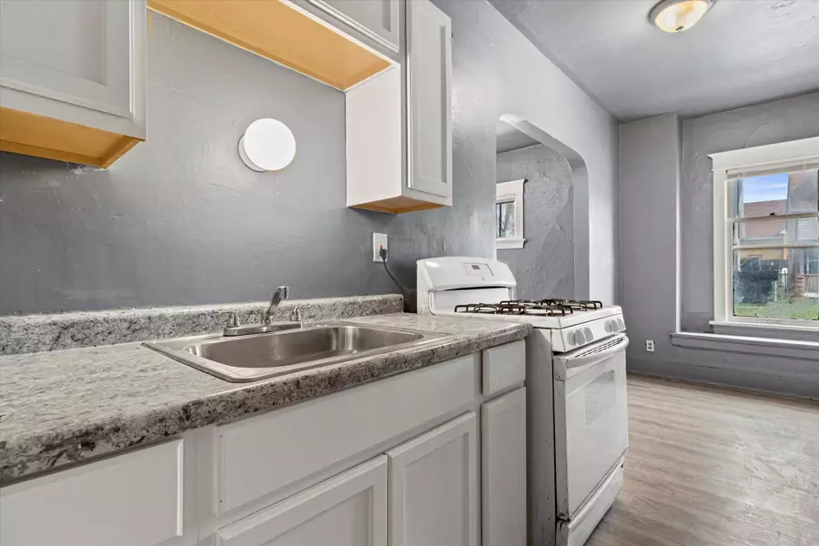 2876 N 26th St, Milwaukee, WI 53206