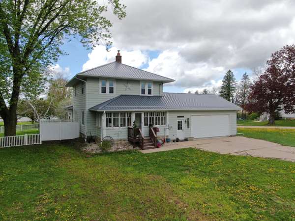 620 S Main St, Westby, WI 54667