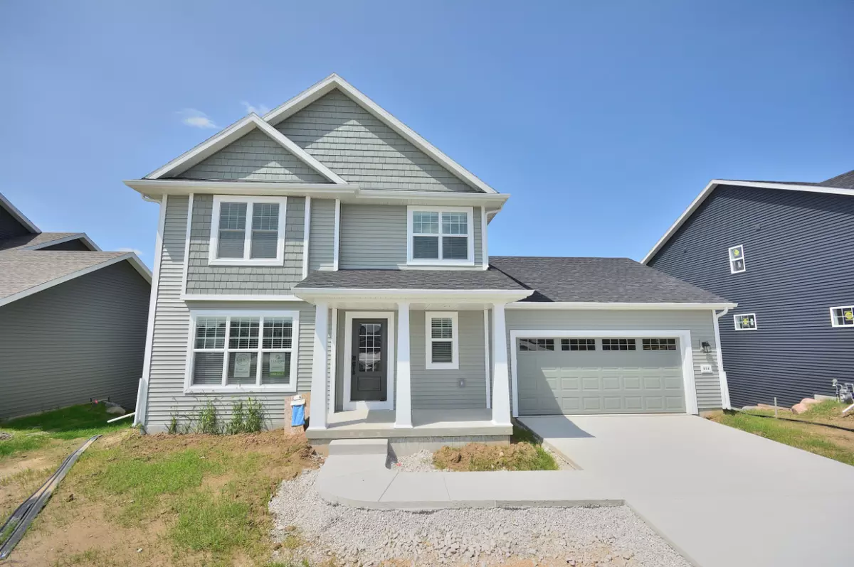 Oconomowoc, WI 53066,814 Burr Oak Ct