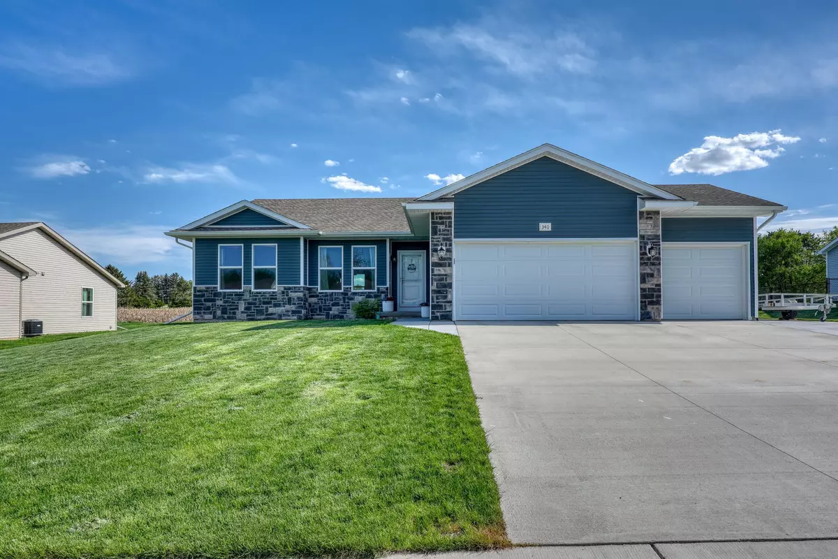 Waterloo, WI 53594,340 McKay Way