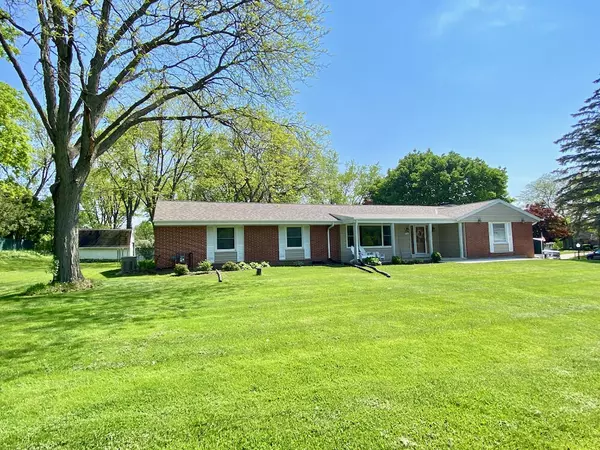 Muskego, WI 53150,S65W12749 Byron Rd