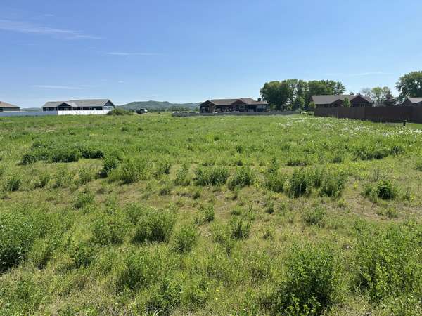 0 Huntington Ct Unit LOT 51, Onalaska, WI 54650