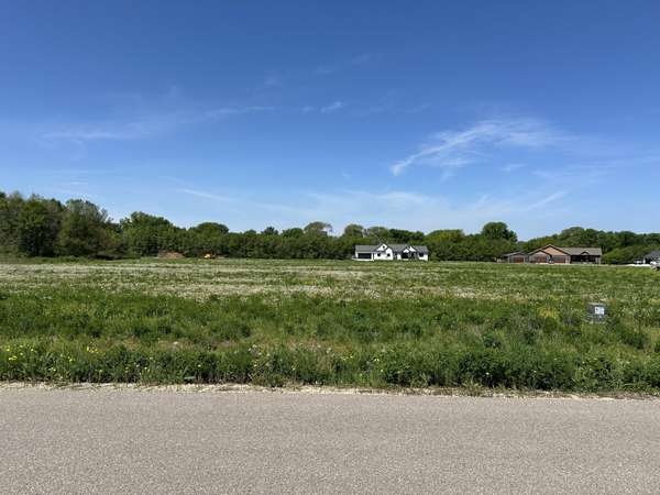 0 HUNTINGTON Ct Unit LOT 55, Onalaska, WI 54650