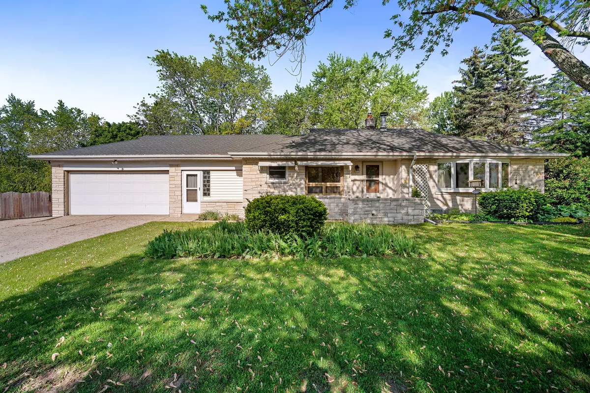 Greenfield, WI 53228,4715 S 92nd St