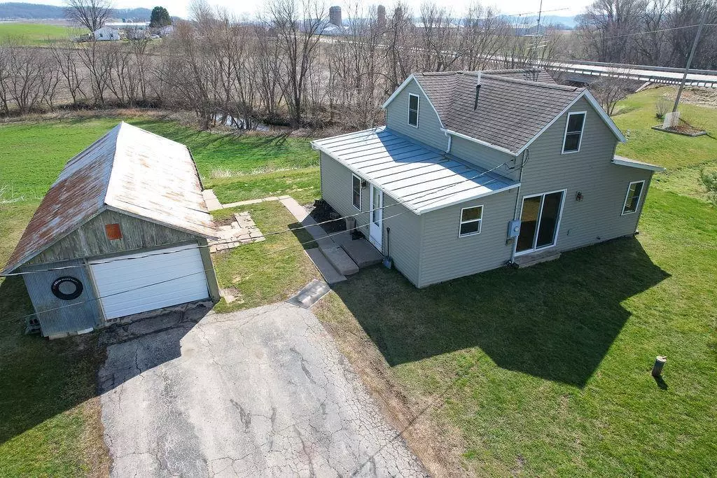 Burns, WI 54614,N5318 State Road 162 -