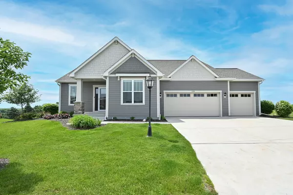 Hartland, WI 53029,1398 Overlook Cir Unit E