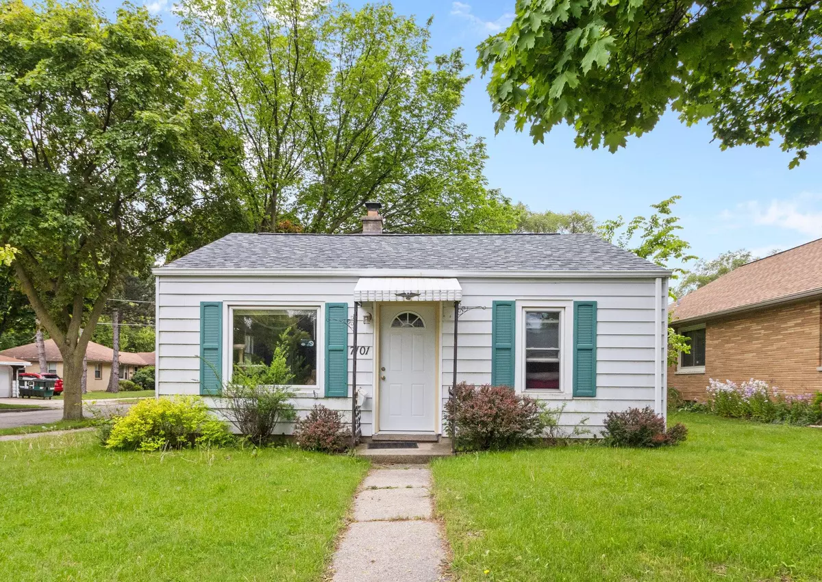 Milwaukee, WI 53214,7101 W Adler St