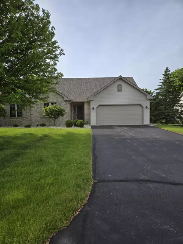 4733 Kingdom Ct, Caledonia, WI 53402