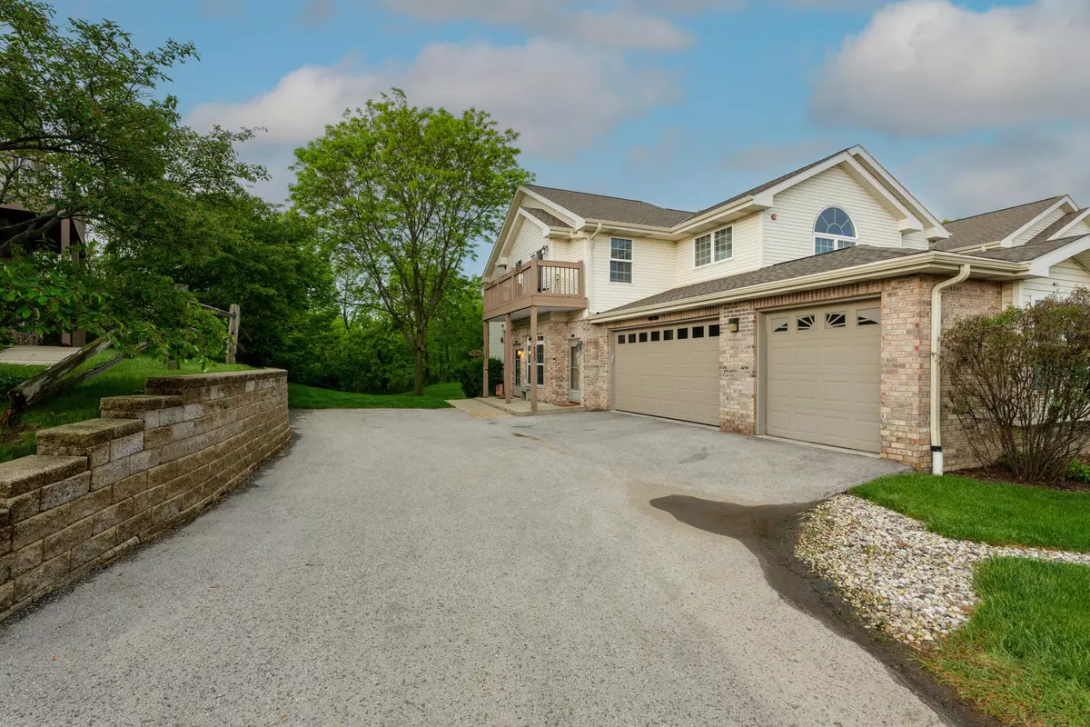 Franklin, WI 53132,9237 S 51st St