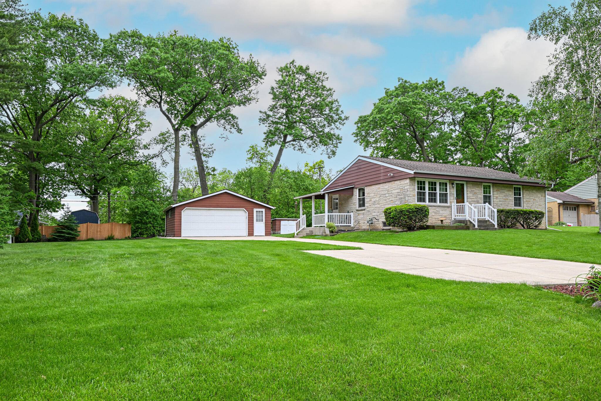 13101 W Park Ave, New Berlin, WI 53151