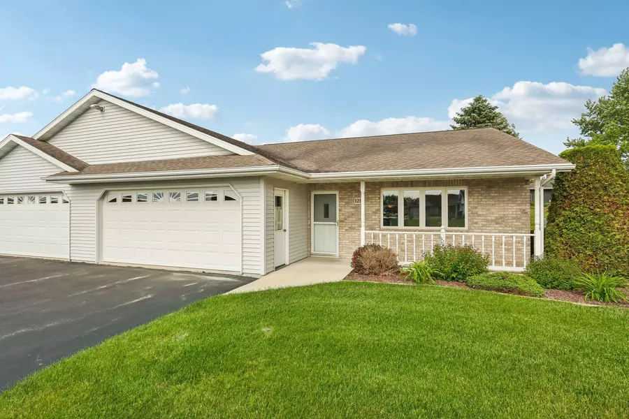 1218 Kristel Hts, Kiel, WI 53042