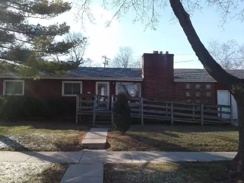 Milwaukee, WI 53218,7219 W Medford Ave