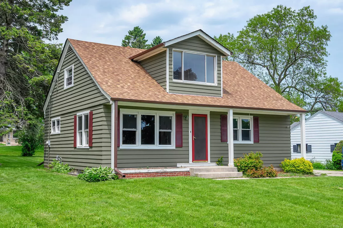 Port Washington, WI 53074,202 E Whitefish Rd