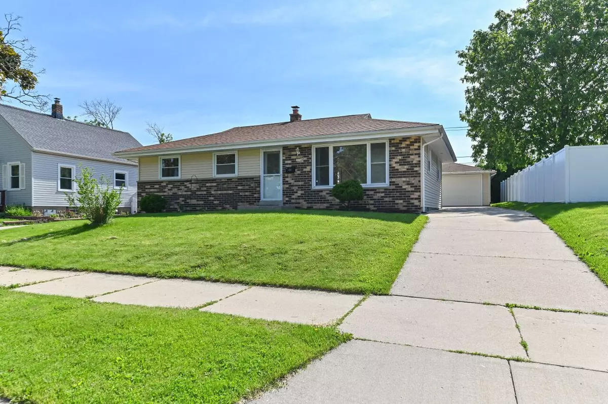 Cudahy, WI 53110,6234 S Robert Ave