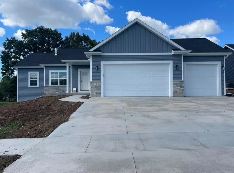 110 River Ct, Theresa, WI 53091