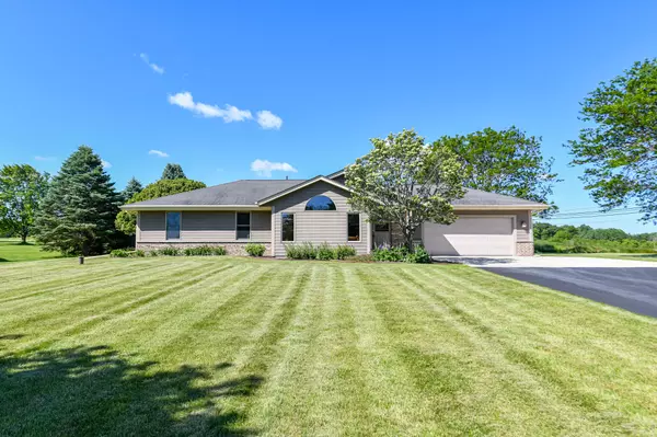 W238S9695 Par Ave, Vernon, WI 53103