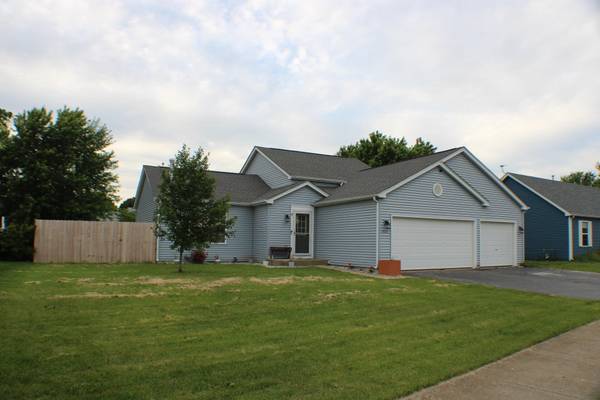 704 Pintail Pl,  Genoa City,  WI 53128