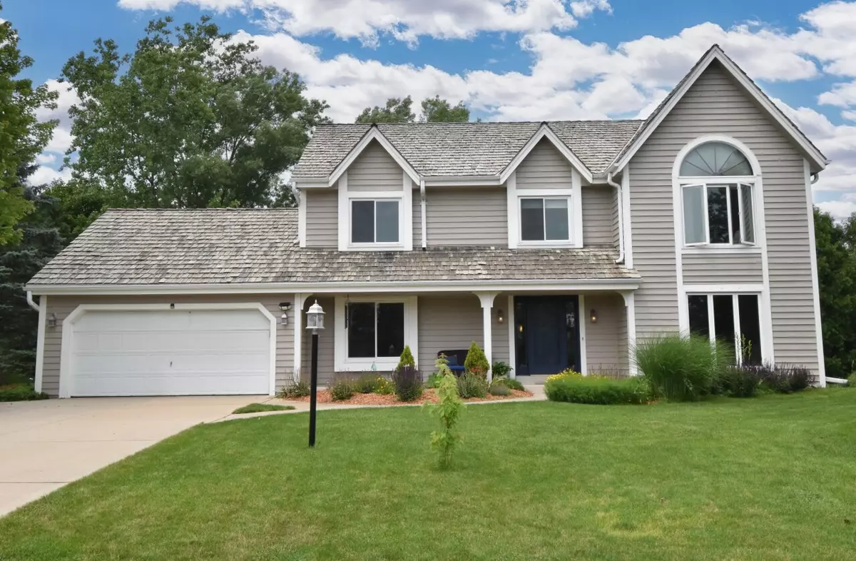 Mequon, WI 53097,9700 W Foxkirk Cir