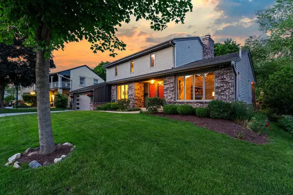 Wauwatosa, WI 53213,1824 Alta Vista Ave