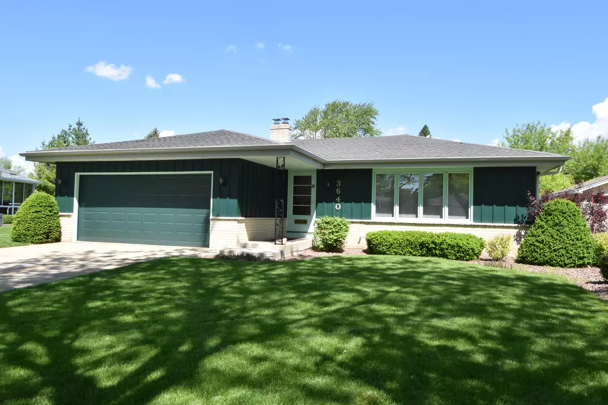 Oak Creek, WI 53154,3640 E Briandean Ct