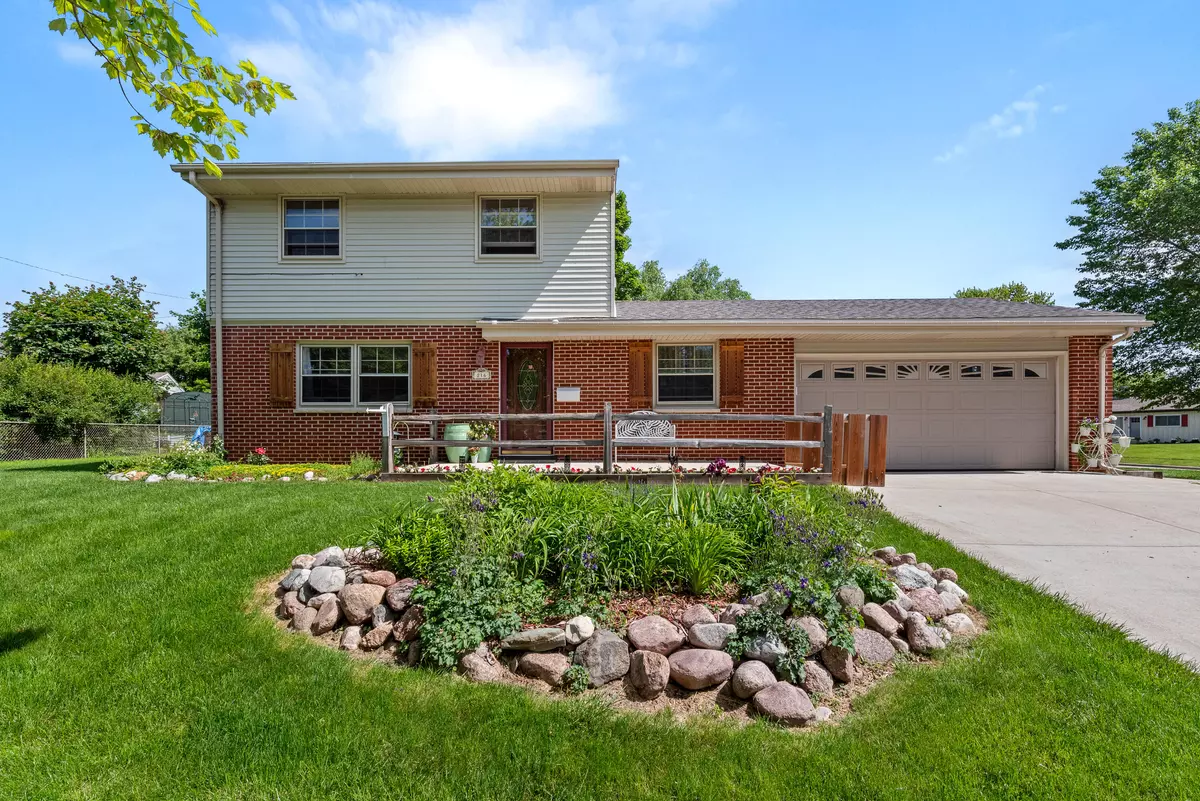 Port Washington, WI 53074,216 E Beutel Rd