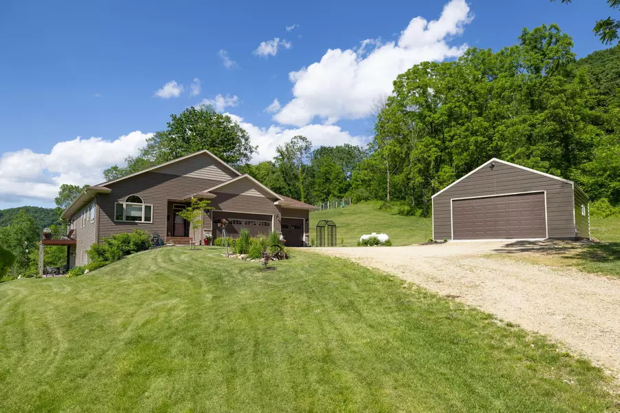 N3480 Mohawk Valley Rd, Bergen, WI 54658