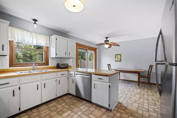 Cedarburg, WI 53012,N17W5189 Garfield Cir