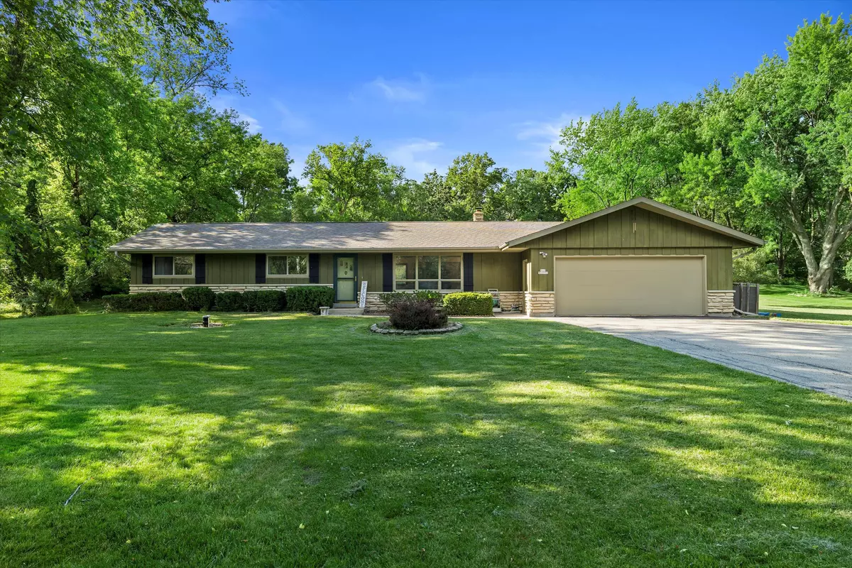Waukesha, WI 53188,S25W26356 Mac Arthur Rd