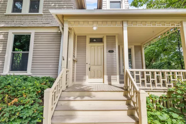 Wauwatosa, WI 53213,1838 N 75th St