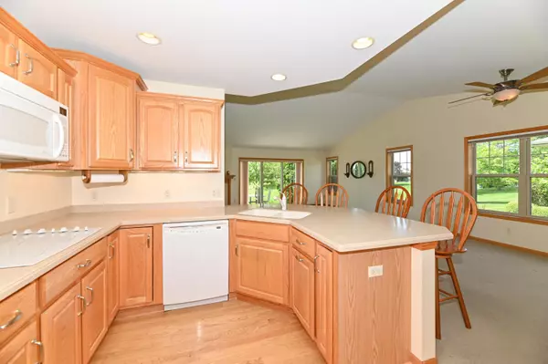 Muskego, WI 53150,S70W15265 Honeysuckle Cir