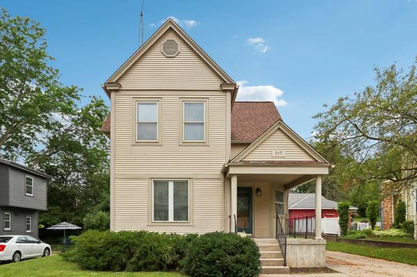 215 N Sanborn Ave, Jefferson, WI 53549