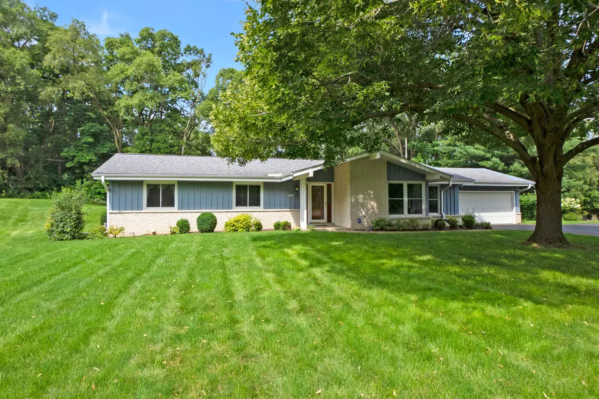 Brookfield, WI 53045,3205 Jerri Ct