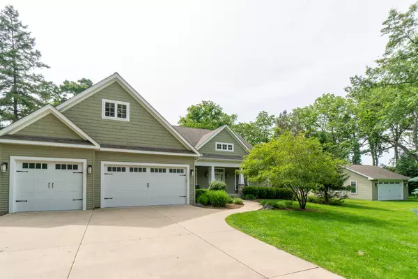 Linn, WI 53147,N1615 Wooddale Dr