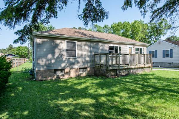 9027 24th Ave, Pleasant Prairie, WI 53143