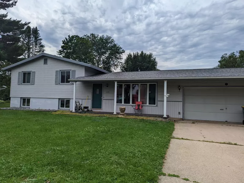 105 Lawrence Ave, Tomah, WI 54660