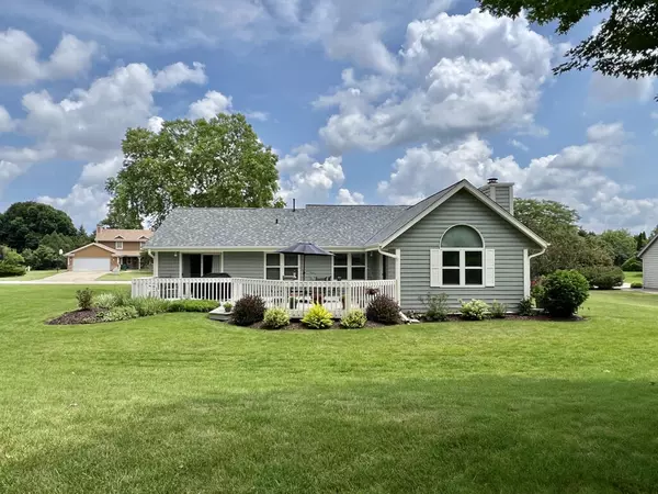 Menomonee Falls, WI 53051,W147N7105 Woodland Dr