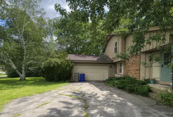 Muskego, WI 53150,S76W20183 Sunny Hill Dr