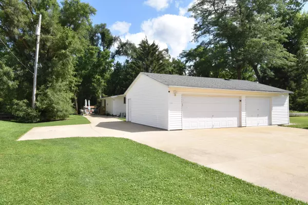 Dover, WI 53139,1610 Chippewa Dr