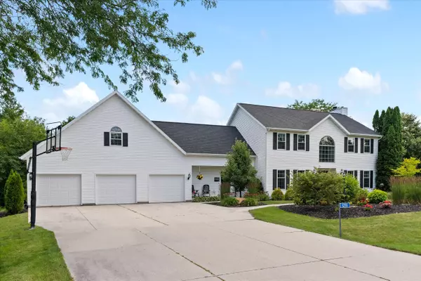 5255 Silver Fox Run, Sheboygan, WI 53083