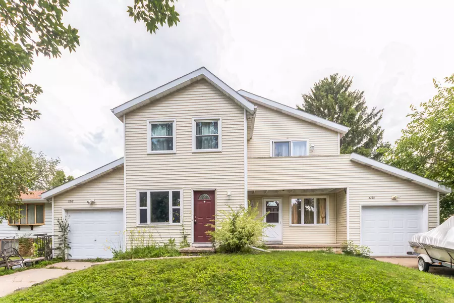 5218 Piccadilly Dr, Madison, WI 53714