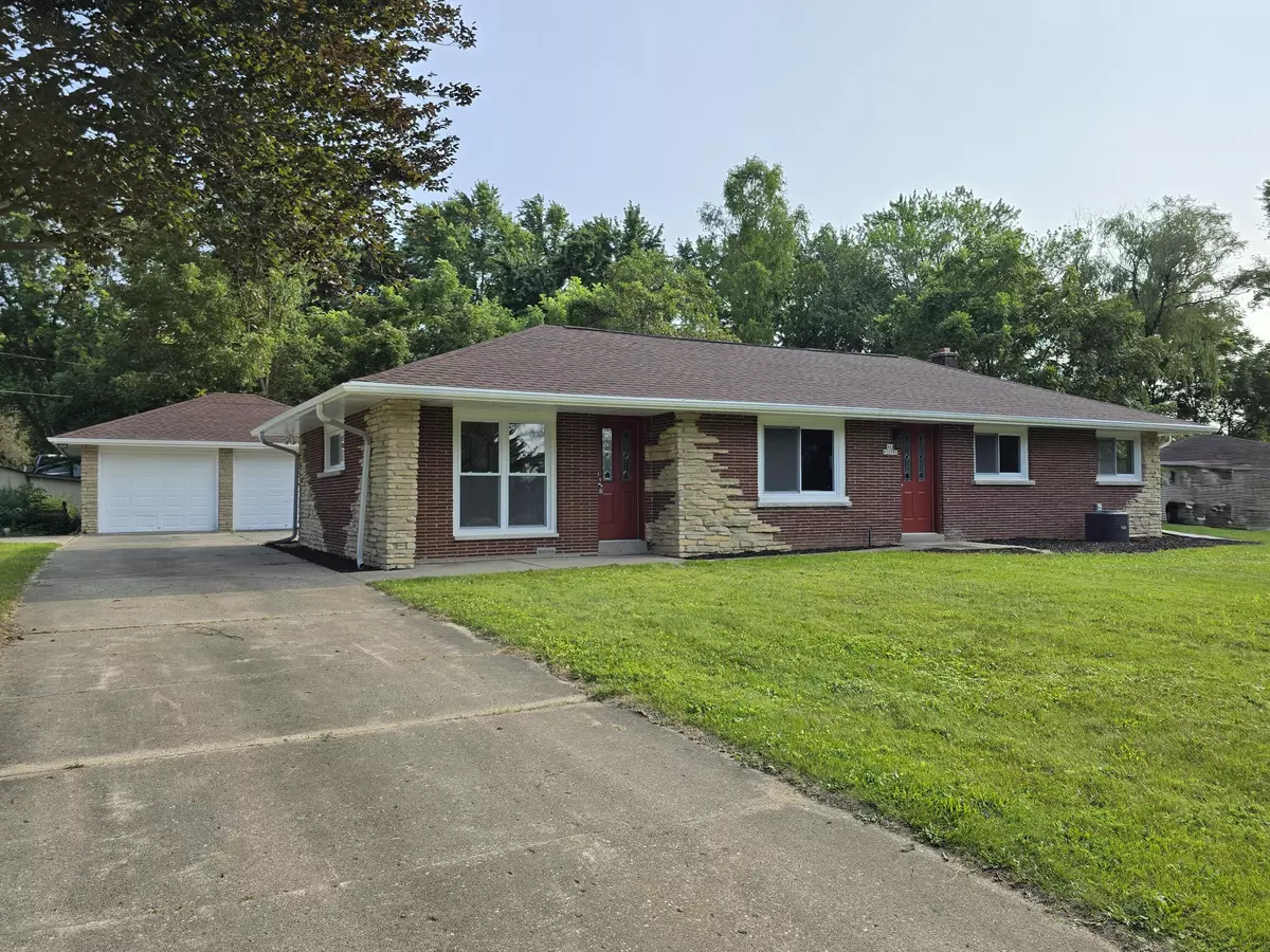 Menomonee Falls, WI 53051,N68W20991 Hi Mount Ct