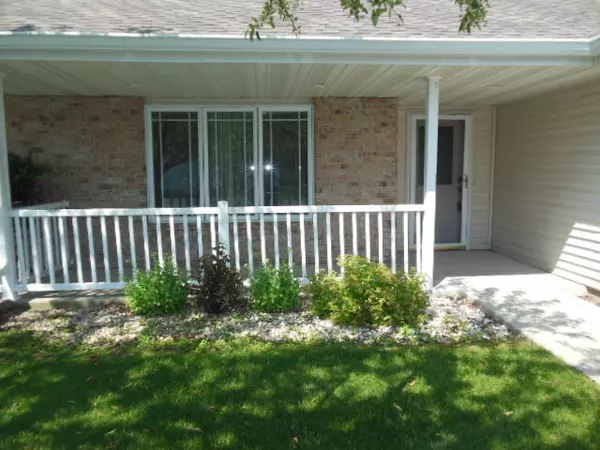 Sheboygan, WI 53081,1716 Autumnwood Ct Unit 17