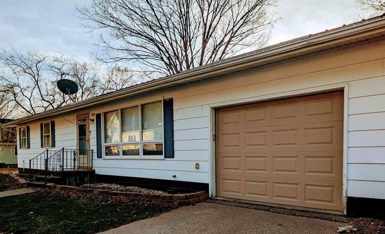 115 S Maiben St, Readstown, WI 54652