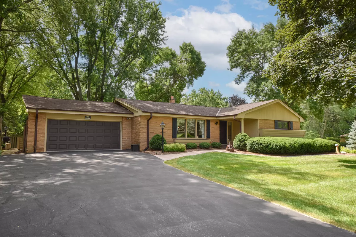 Menomonee Falls, WI 53051,N58W15725 Kendel Pl