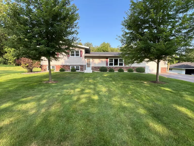 6534 347th Ave, Wheatland, WI 53152