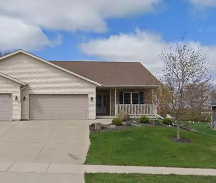 673 Valley View Dr, Campbellsport, WI 53010