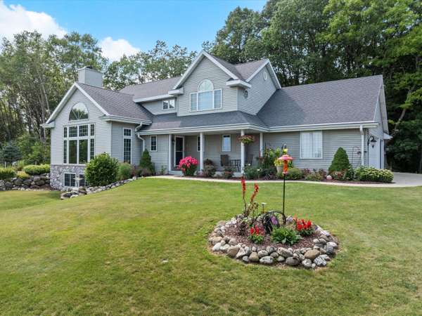 W7041 Wildberry Hill Rd,  Greenbush,  WI 53073